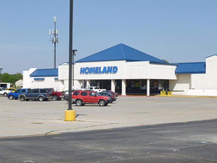 Former Homeland - 122nd & N May retail space for lease Oklahoma City, Ok exterior photo5