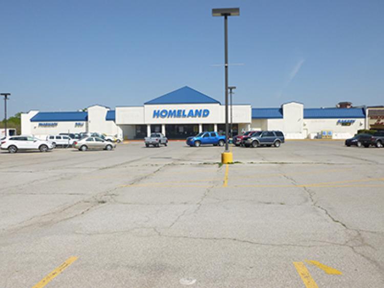 Former Homeland - 122nd & N May retail space for lease Oklahoma City, Ok exterior photo6