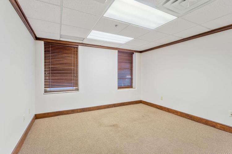office space for lease midtown Oklahoma City, Ok interior photo3