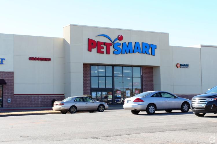 Quail Springs Market Place-PetSmart.jpg