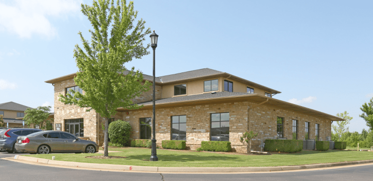 2529 S. Kelly Avenue exterior