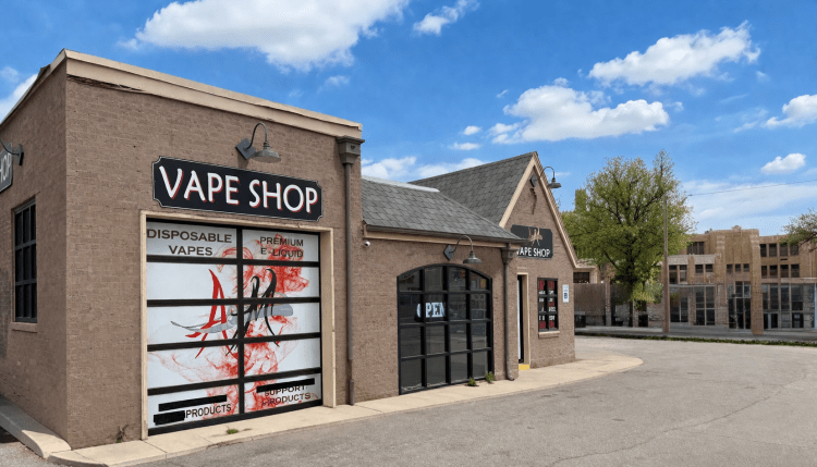 Freestanding building NW Oklahoma City, OK exterior photo