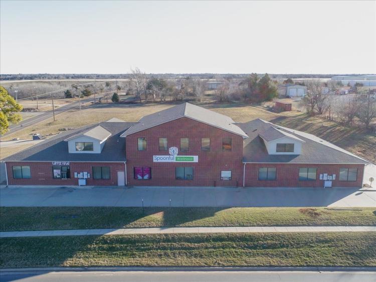 office, retail or medical building for lease, Guthrie, Ok