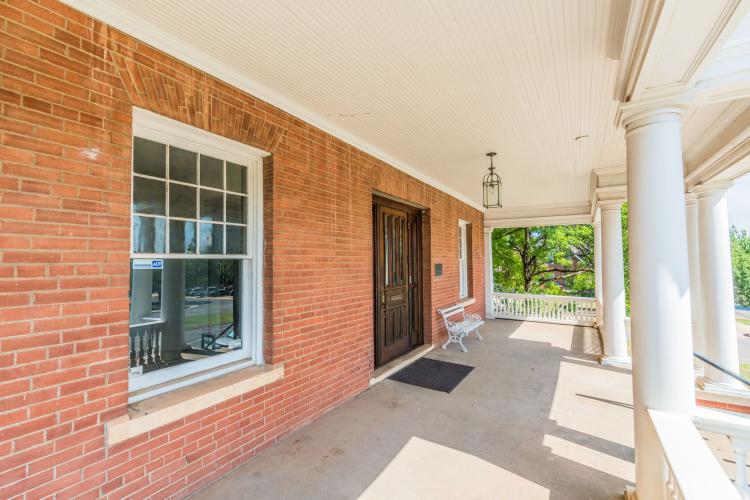The Berry office building for lease Oklahoma City, OK front porch photo