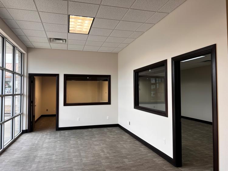 office space for lease, Durant, Ok interior photo