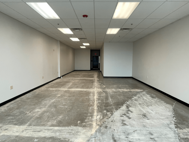 retail space for lease North Oklahoma City, OK interior photo3