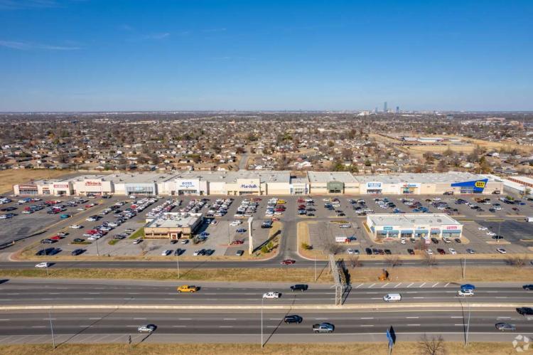 retail space for lease south Oklahoma City, OK aerial