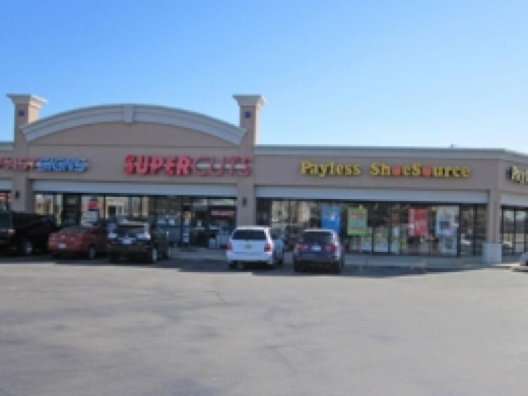 Edmond Plaza retail space for lease Edmond, OK exterior photo3