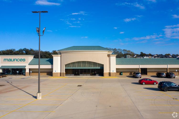 Pioneer Square retail space for lease Stillwater, Ok exterior photo