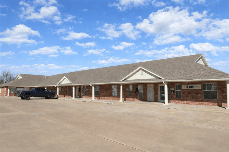 office for lease s/w Oklahoma City, OK exterior photo