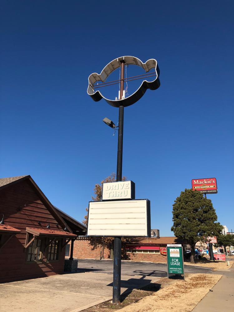 former Rib Crib restaurant for retail or office Land for ground lease or Build to Suit- Oklahoma City, OK exterior photo of pylon