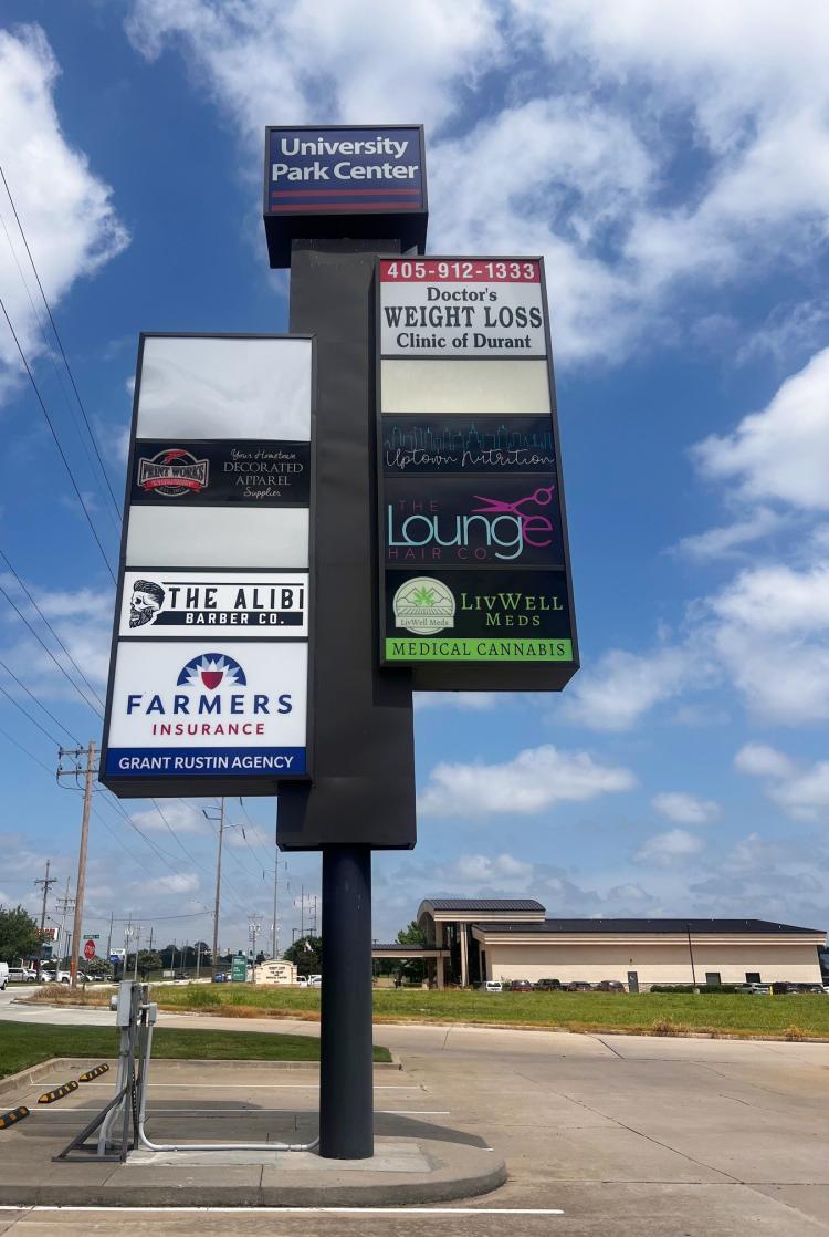 retail/ofc space for lease Durant, OK pylon
