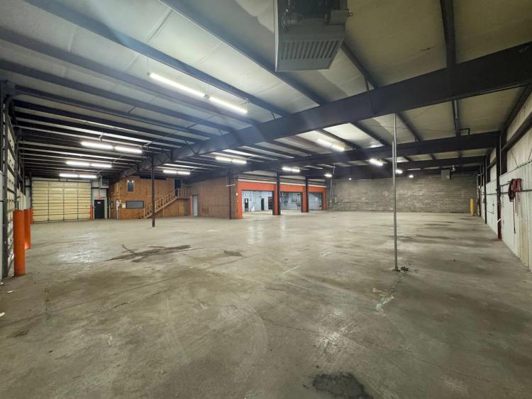 Industrial For Sale - 1711 N Sheridan - Warehouse