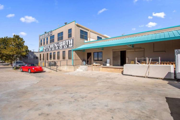 West Downtown Showroom/Warehouse for sale Oklahoma City, OK exterior photo4