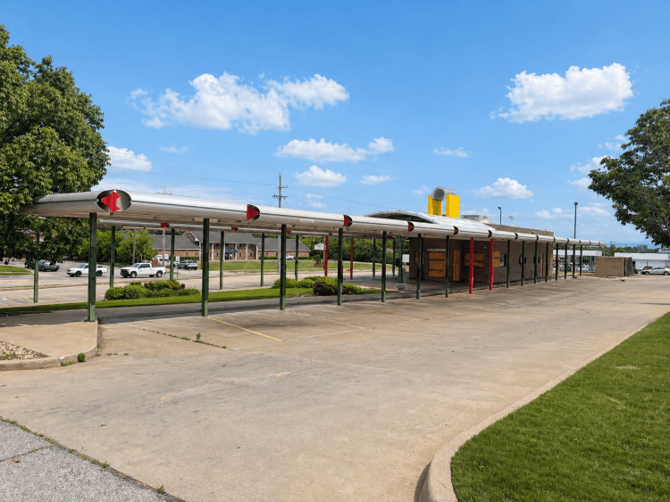 former sonic for sale or lease, Tulsa, OK exterior photo