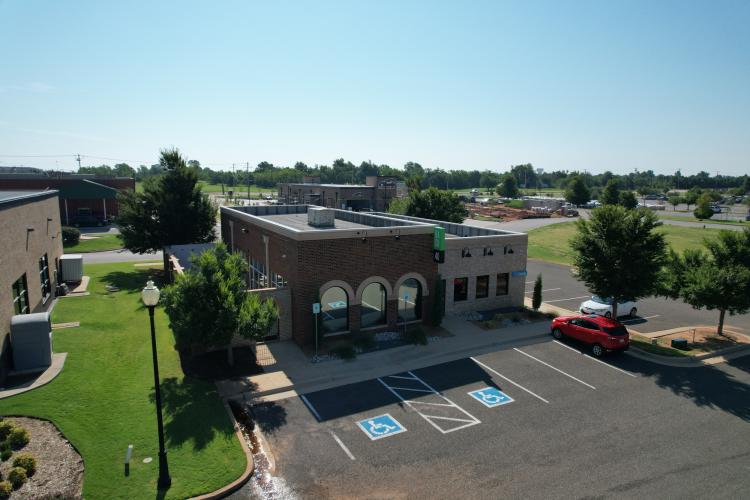 retail/office property for sale Edmond, OK exterior photo