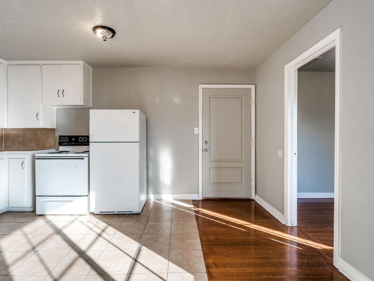 Vintage Apartments