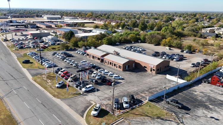 former auto dealership for sale Moore, OK aerial