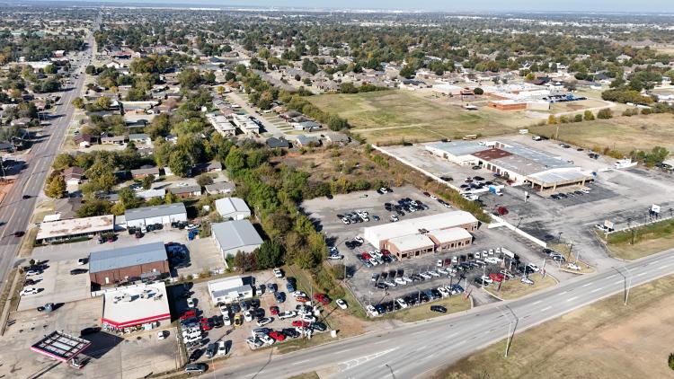 former auto dealership for sale Moore, OK aerial