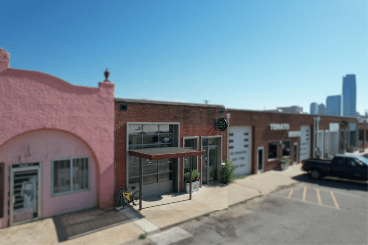 retail restaurant for sale Oklahoma City, Ok exterior photo