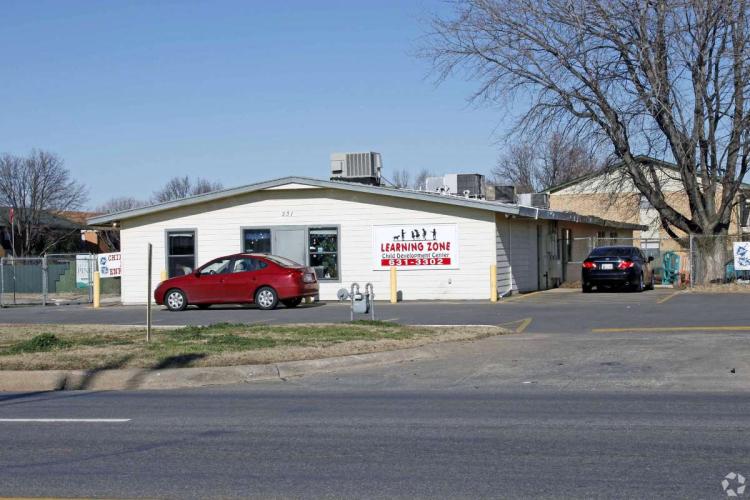 daycare facilty for sale south Oklahoma City, OK exterior photo