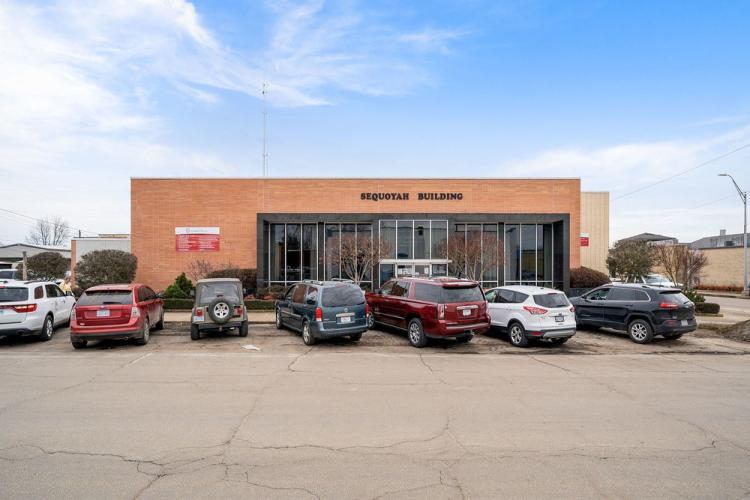 Investment Office Building | For Sale - Sallisaw, OK exterior photo4