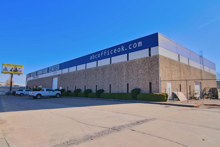 Available to Purchase retail building, Oklahoma City, OK exterior photo