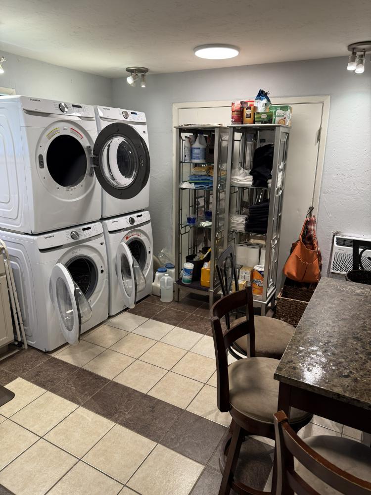 retail, service office building for sale north Oklahoma City, interior photo