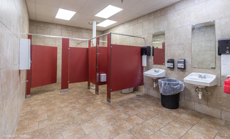 mixed use, retail, office, specialty building for sale, Durant, OK - interior photo