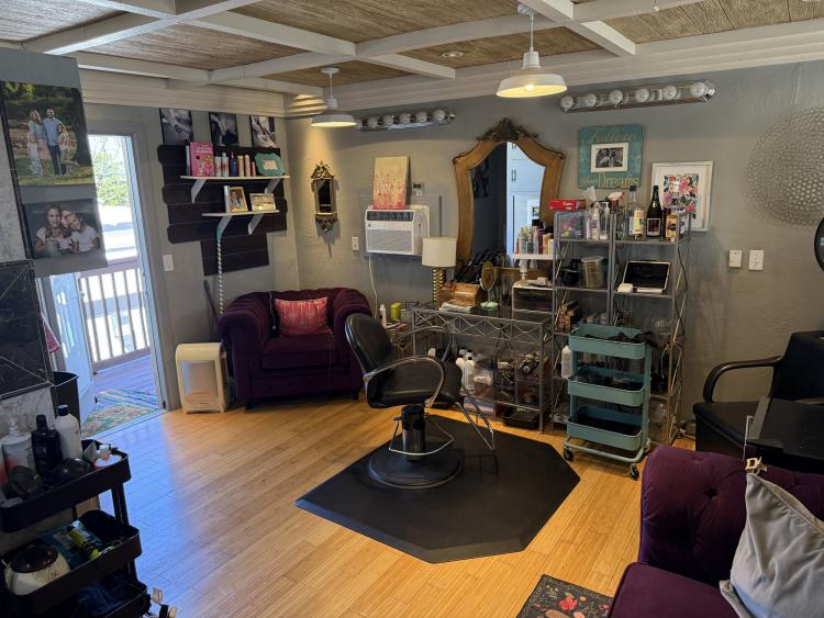 retail, service office building for sale north Oklahoma City, interior photo