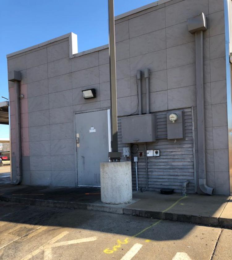 Former Sonic freestanding retail building For Sale Restaurant Building For Sale 4630 SE 29th St, Muskogee, Ok exterior photoexterior photo-4