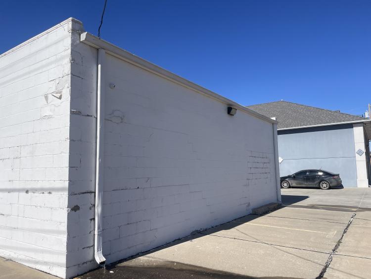 retail freestanding building for lease or sale, Midwest City, OK