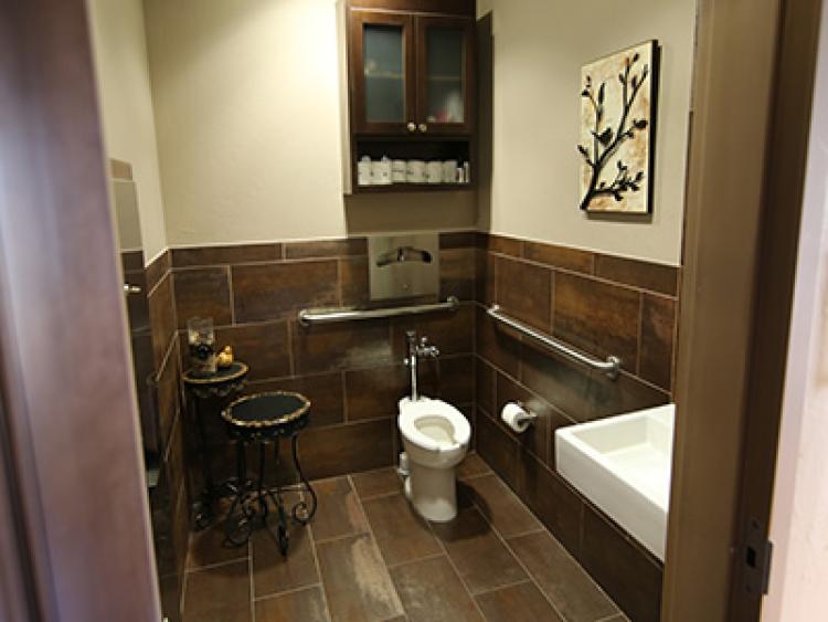 Oklahoma City Midtown Office Building for Sale Bathroom 1221 N Francis