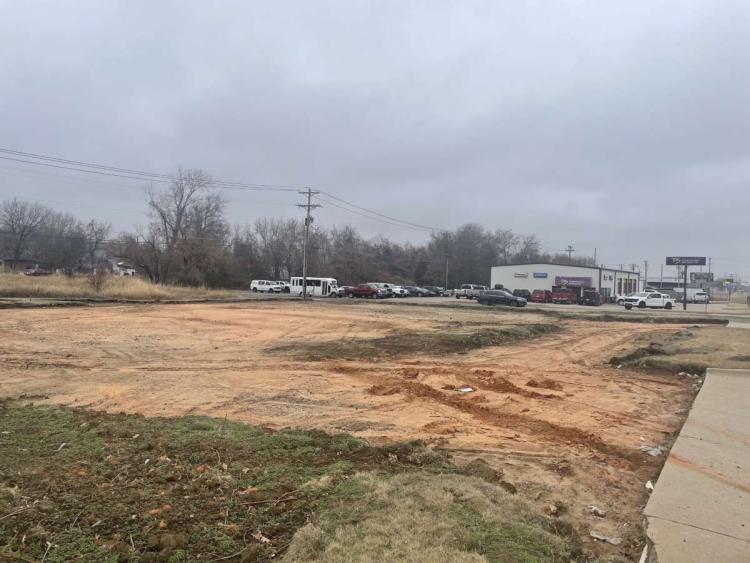 Former Sonic freestanding retail Land For Sale Muskogee, OK photo of lot after torn down building