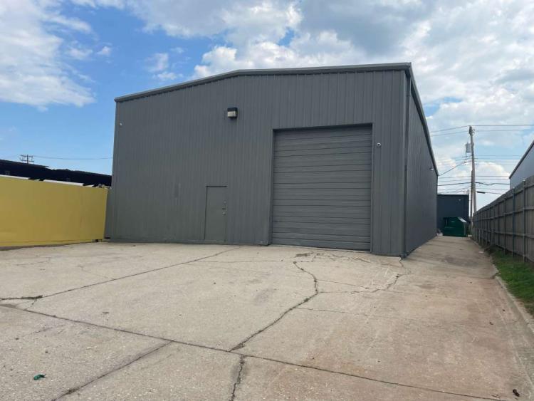 Warehouse & Enclosed Yard for sale, Oklahoma City, OK exterior photo