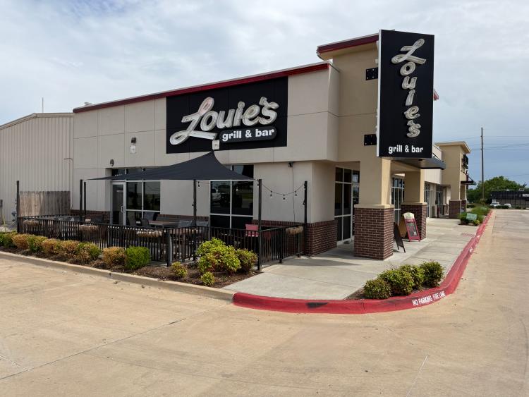 Image of Sooner Rose 3 Shopping Center