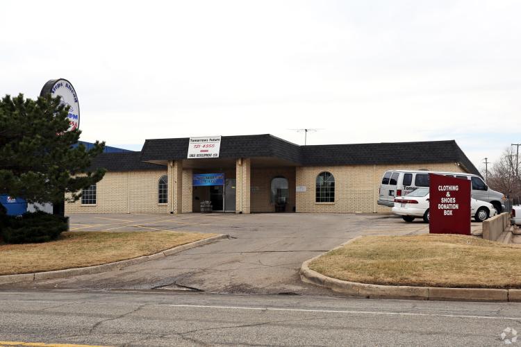 freestanding investment building for sale Northwest Oklahoam City, OK exterior photo