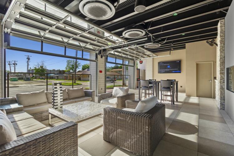 wine bar & bistro for sale in Ada, OK interior photo