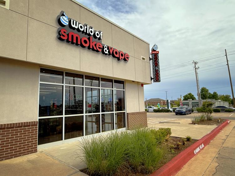 Image of Sooner Rose 3 Shopping Center