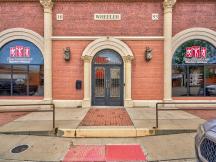 retail or office building for lease or sale Kingfisher, OK photo