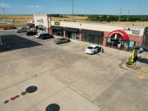 strip center retail space for lease west Edmond, OK - exterior photo5