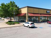 retail space for lease Edmond, Ok exterior photo