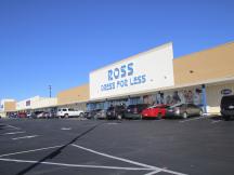 Town & Country retail space for lease Midwest City, OK exterior photo