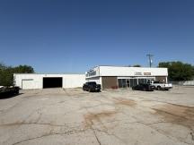 automotive facility for lease south Oklahoma City, OK exterior photo