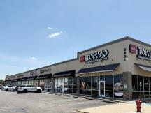 retail space for lease strip center Durant, OK exterior photo