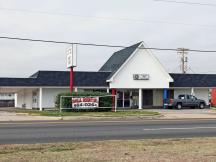 retail building for sale in south Oklahoma City, exterior photo