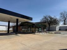 service station/retail building for sale Ada, OK exterior photo
